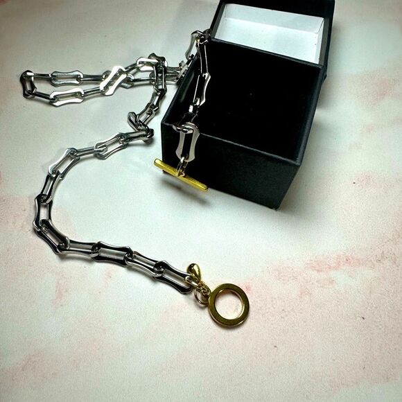 Silver and Gold “Gothica” Toggle Clasp Necklace - Picture 5 of 8